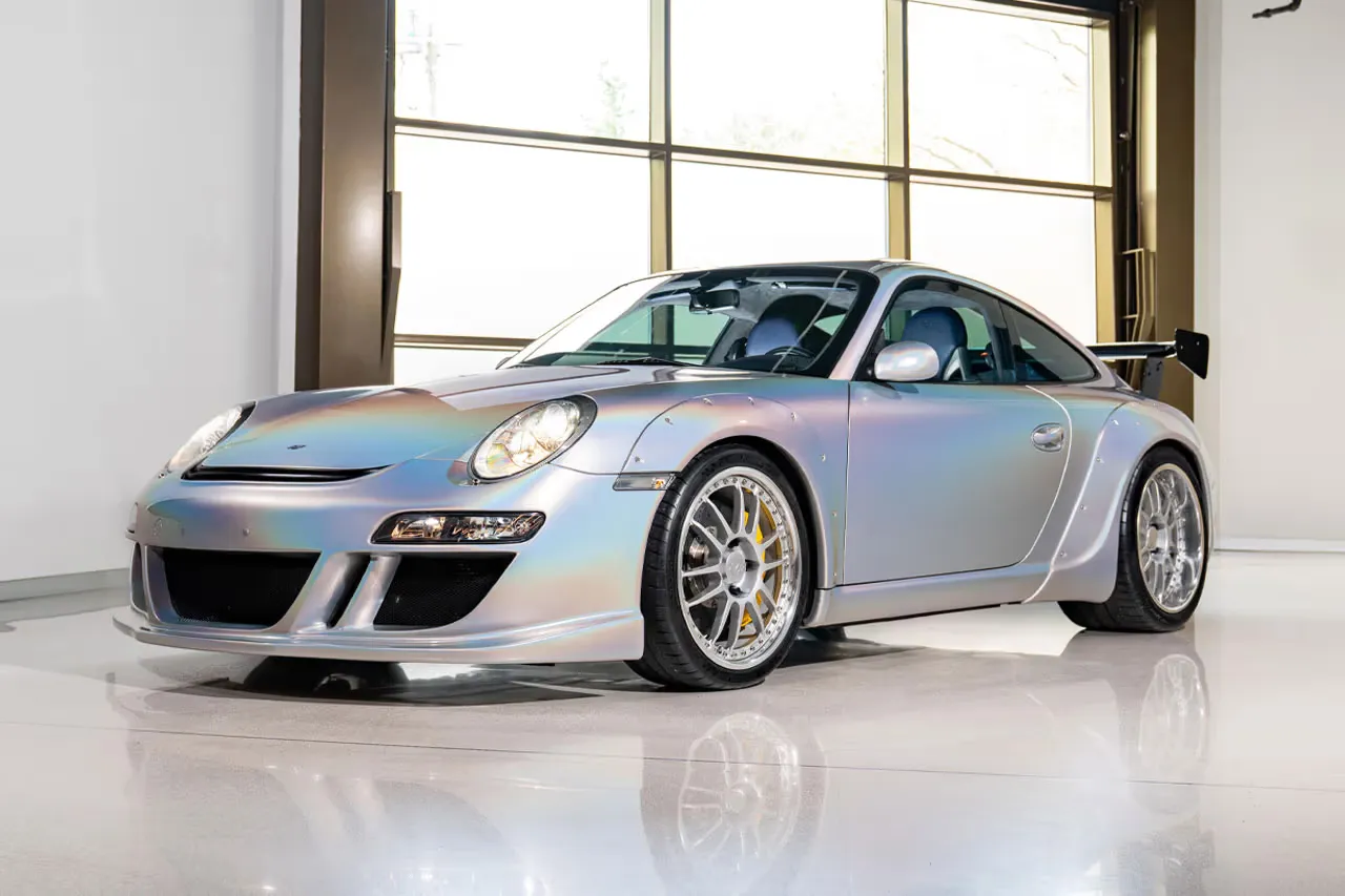 Unique “Chromaflash Hologram Silver” RUF RGT Heads to Auction