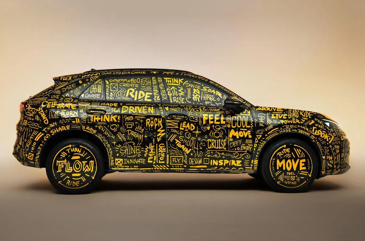 Volkswagen Teased 2nd-Gen T-Roc Ahead of September Debut