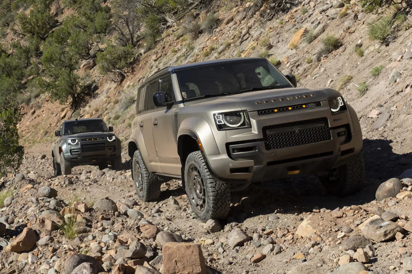 Land Rover Defender OCTA Is the World Conquerer We’ve Been Waiting For