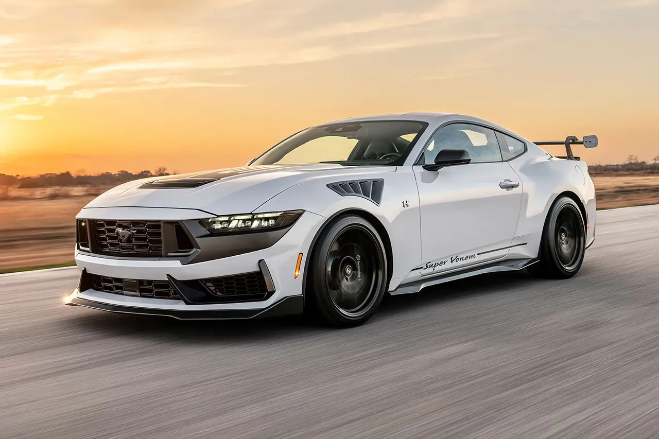Hennessey Unleashes 850 HP SUPER VENOM Mustang