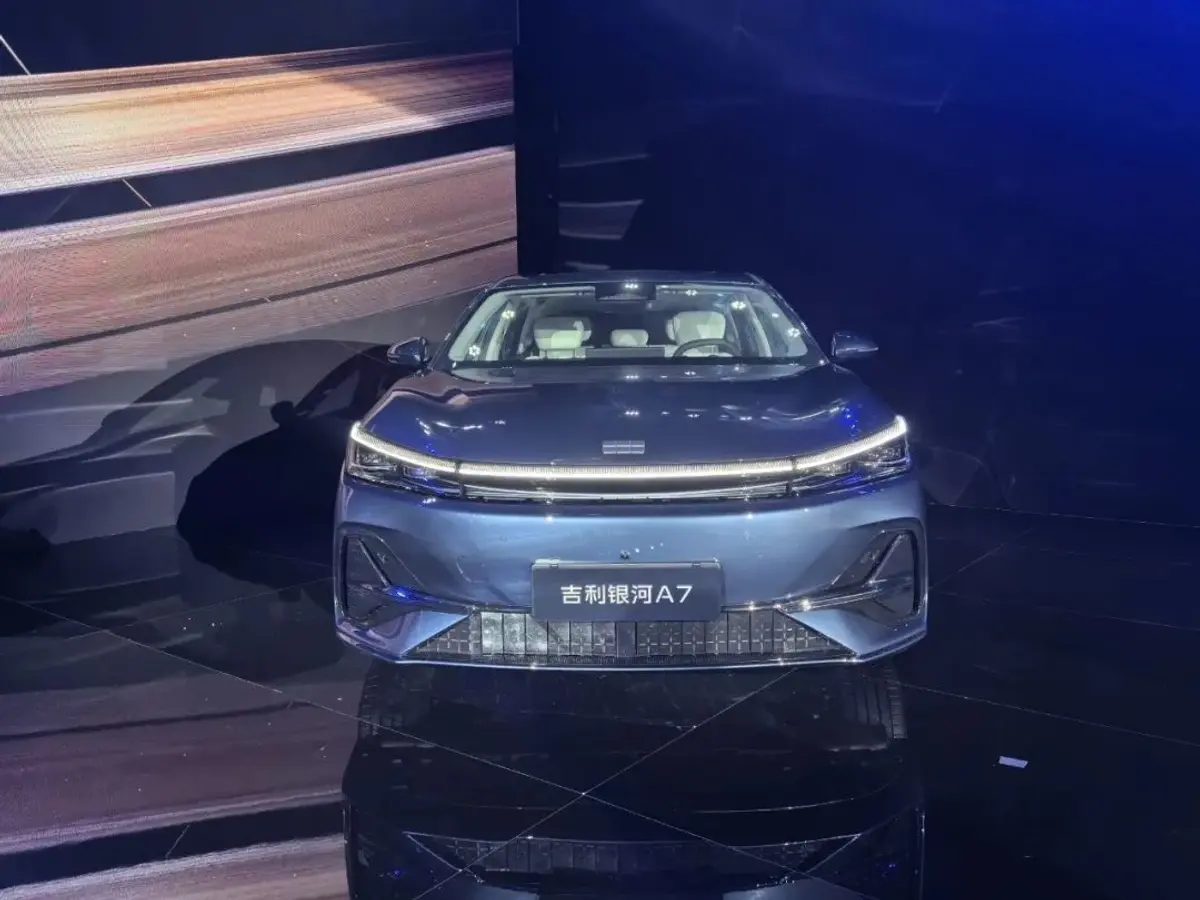 Geely Galaxy A7 EM-i, Geely’s first model with Leishen AI hybrid 2.0.