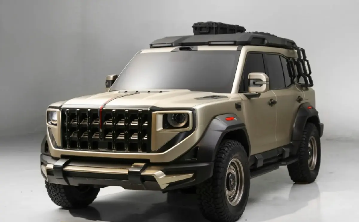 This Hongqi model with range extender power has an appearance that rivals the Tank 700 First Launch Limited Edition.