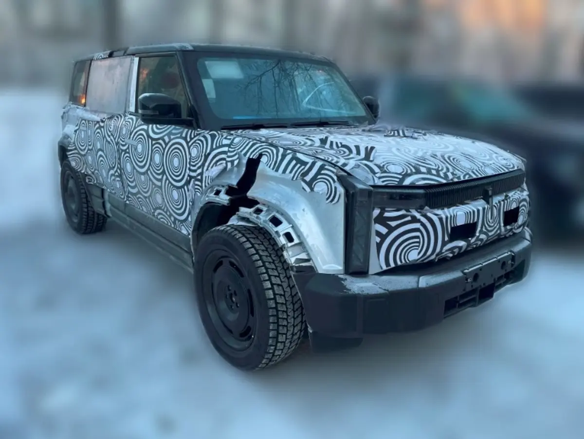 Suspected iCAR 05 Spy Shots Leaked — May Feature 1.5T Range-Extender System
