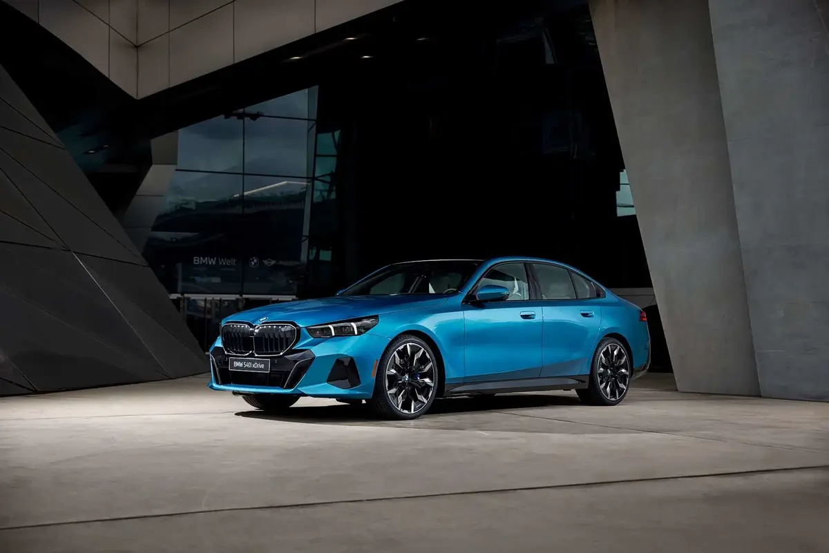 BMW 540i xDrive Legacy Edition