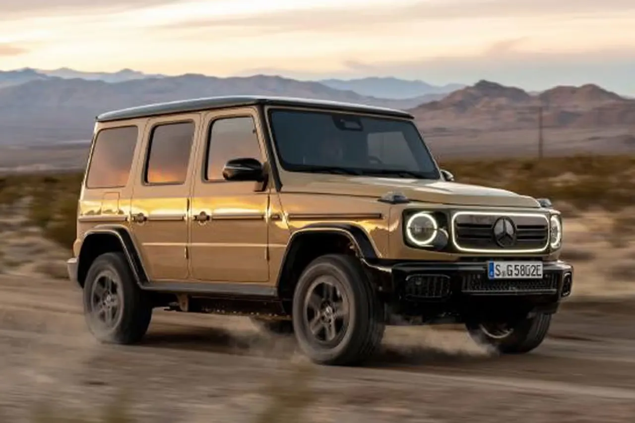 Mercedes-Benz Gifts Custom Electric G-Class to ‘League of Legends’ Star Uzi