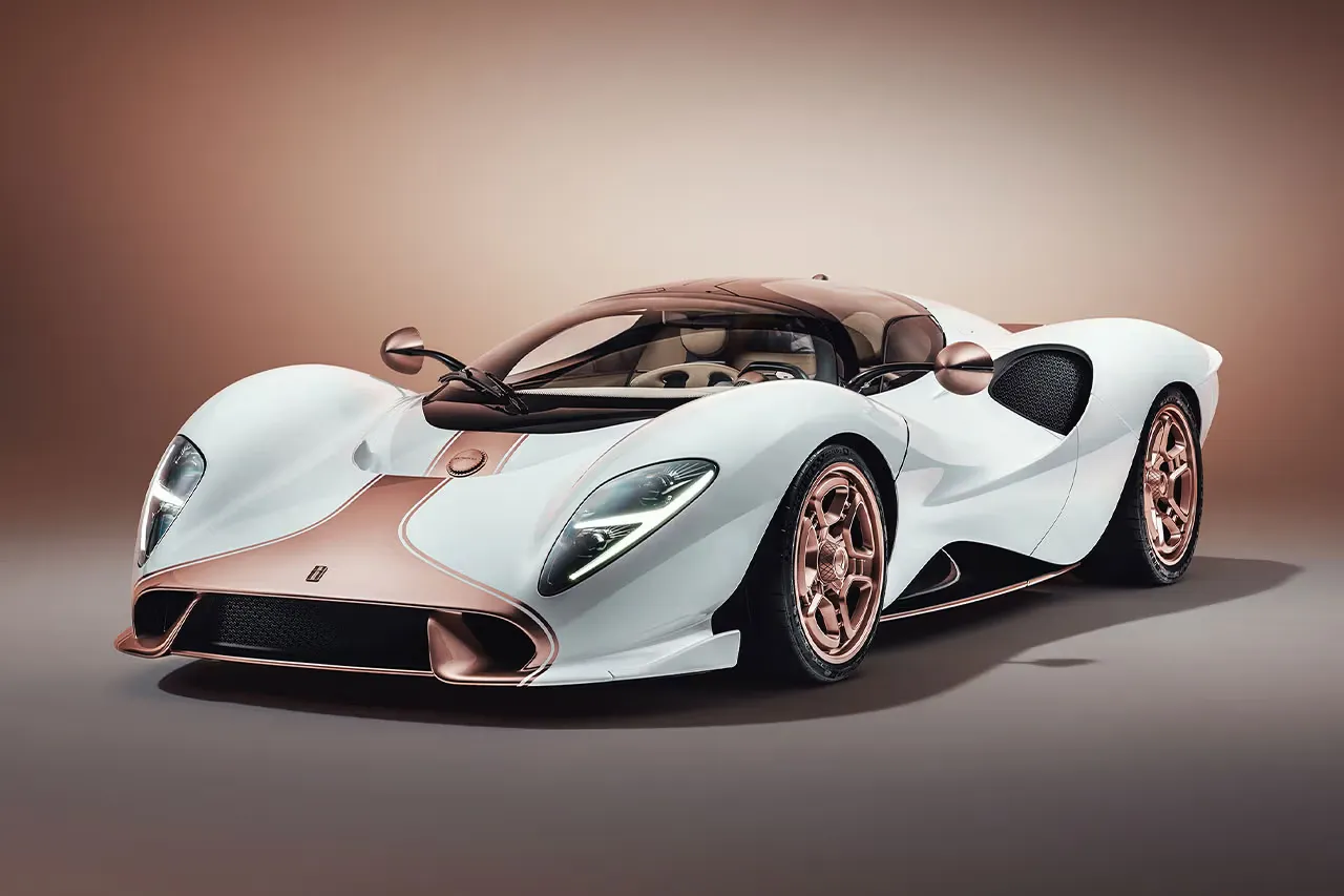 De Tomaso Automobili Reveals Production-Spec P72