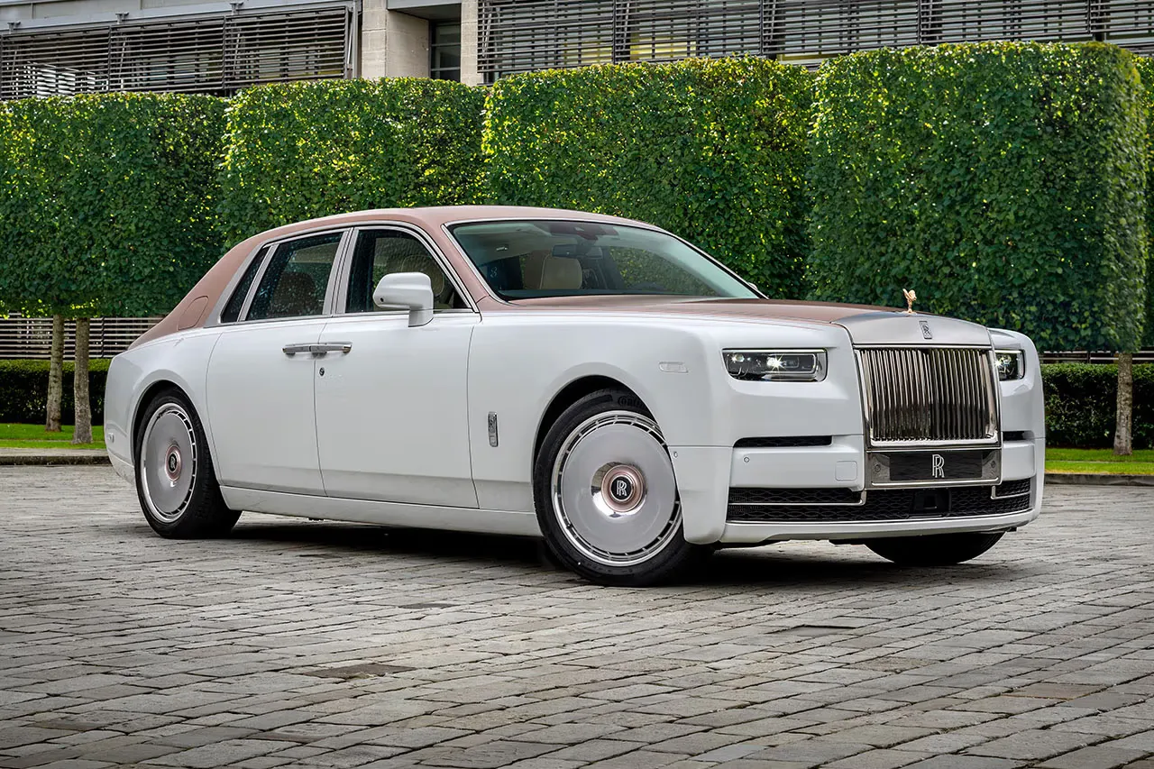 Rolls-Royce Reveals One-of-One Phantom Dentelle Inspired by Couture Lace