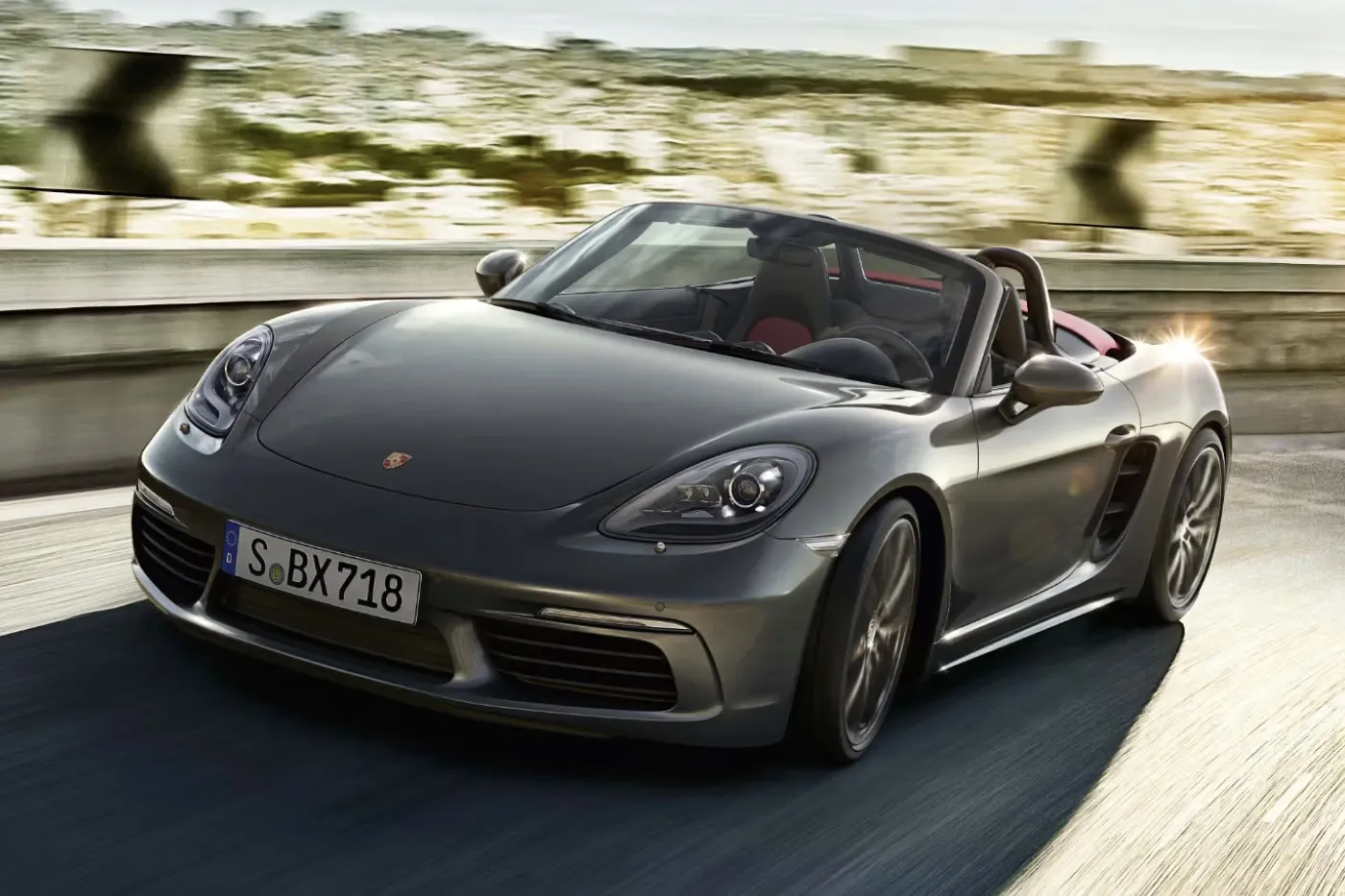 Porsche To Phase Out Gas-Powered Boxsters and Caymans by End of the Year