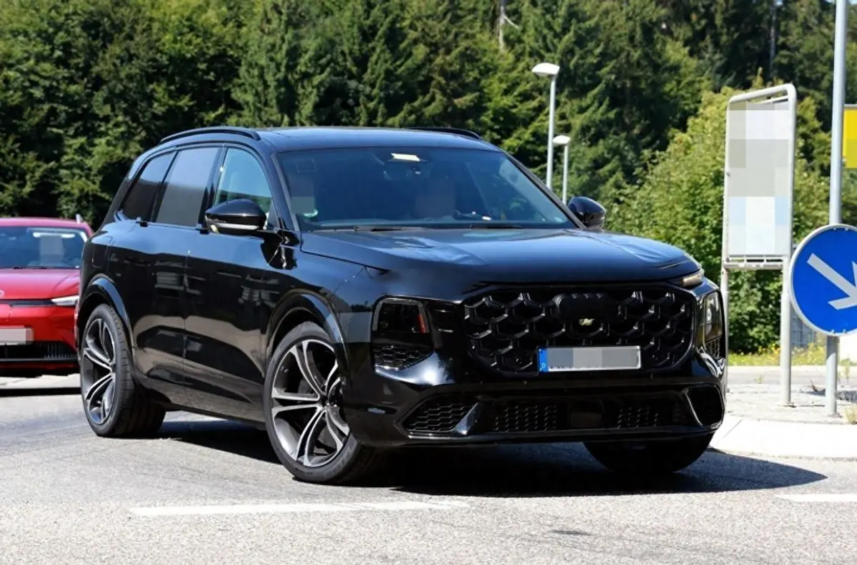 Spy shots revealed, next-generation Audi SQ7 features a new 3.0T V6 plug-in hybrid system