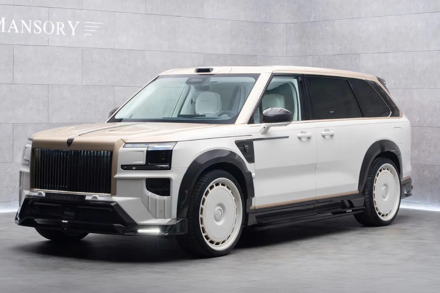 Mansory Debuts the Ultra-Luxury Zeekr 9X at Auto China 2026
