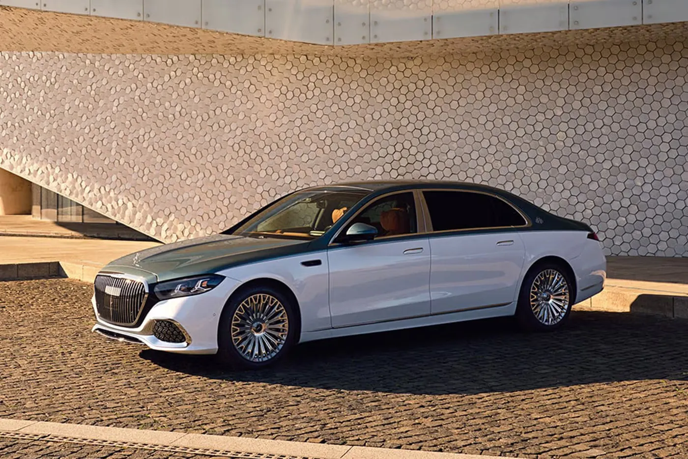 Mercedes-Benz Unveils 2027 Maybach S-Class