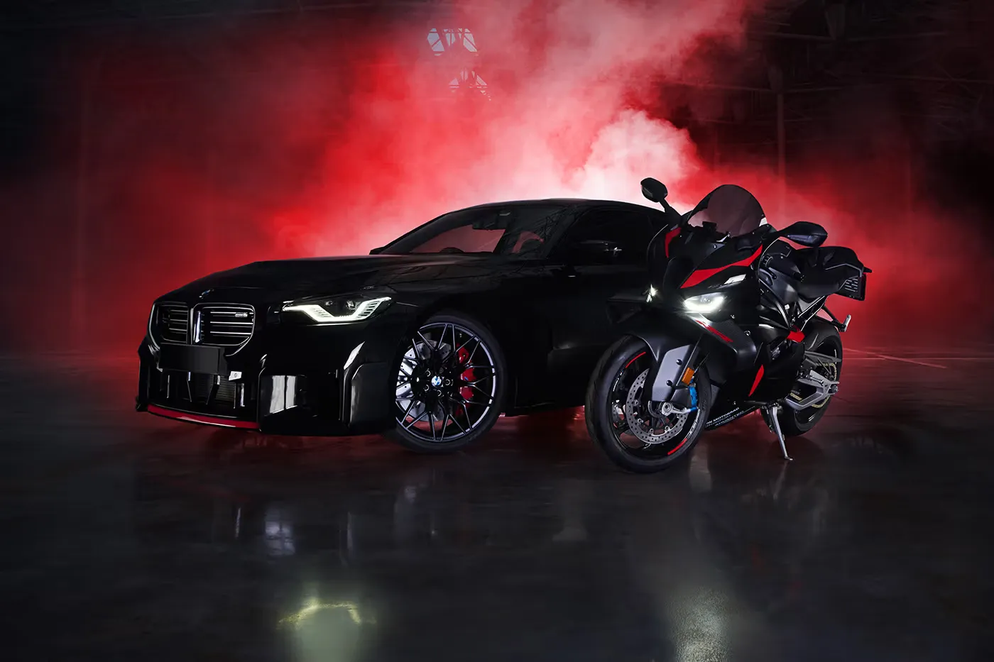 BMW M2 Coupé RR Edition Joins S 1000 RR Duo