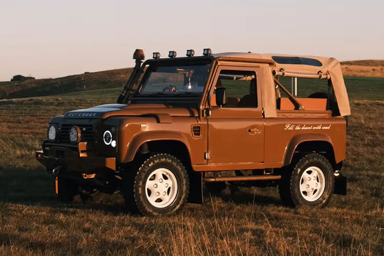 Inside Look: Roy Nachum’s One-Off Defender 90 “Moment of Clarity”