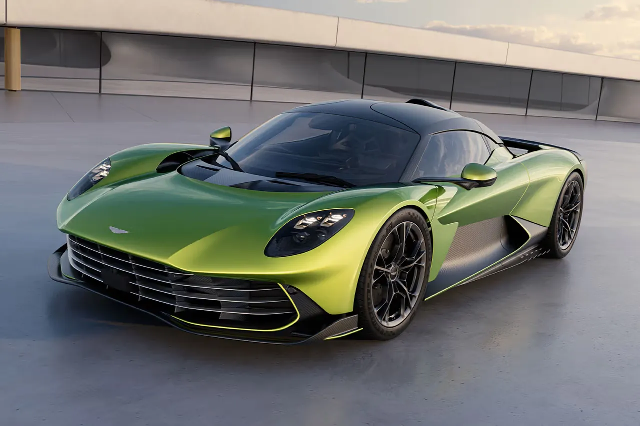 Aston Martin Unveils the Valhalla: a 1,064 HP Plug-In Hybrid