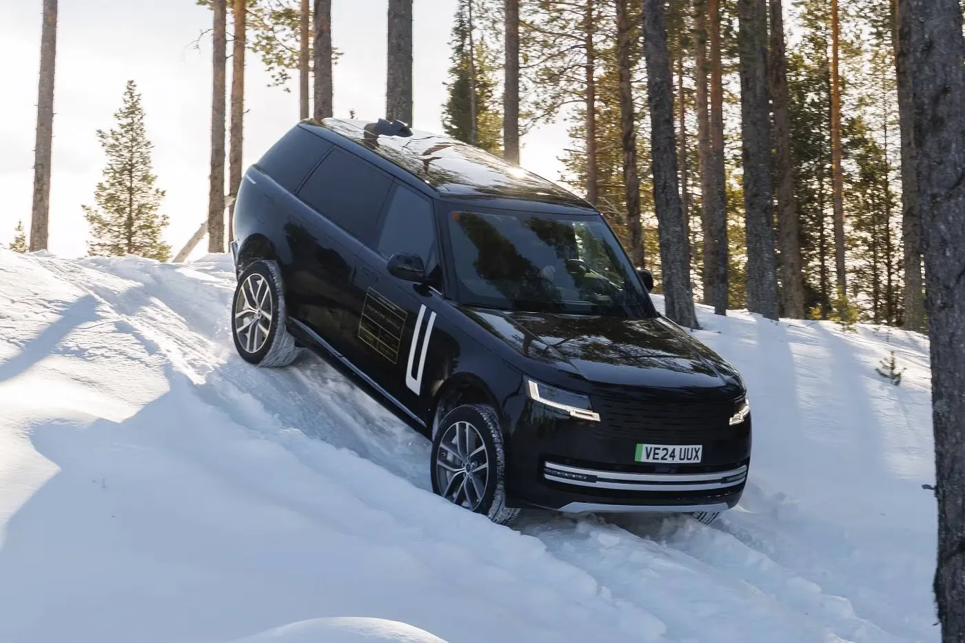 JLR Confirms Range Rover Electric, Jaguar Type 01, and Hybrid Expansion in Latest Reimagine Strategy Update