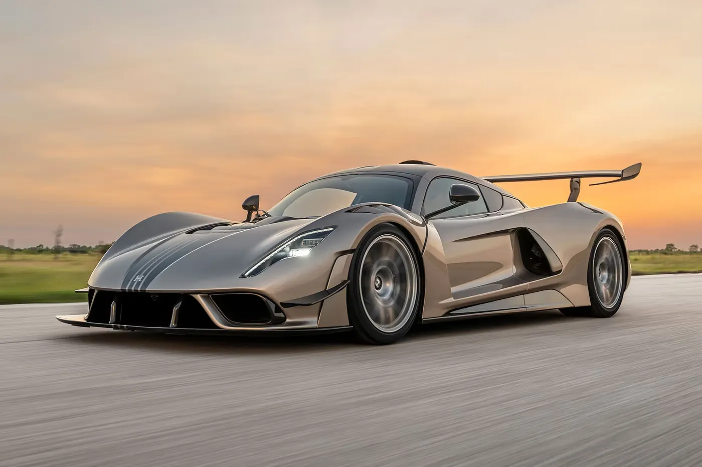 Hennessey Unleashes One-of-One Manual Venom F5 Revolution LF