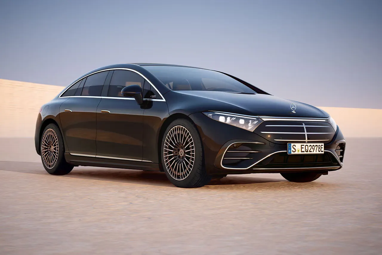 Mercedes-Benz Blends Classic Luxury and Future Tech With New EQS