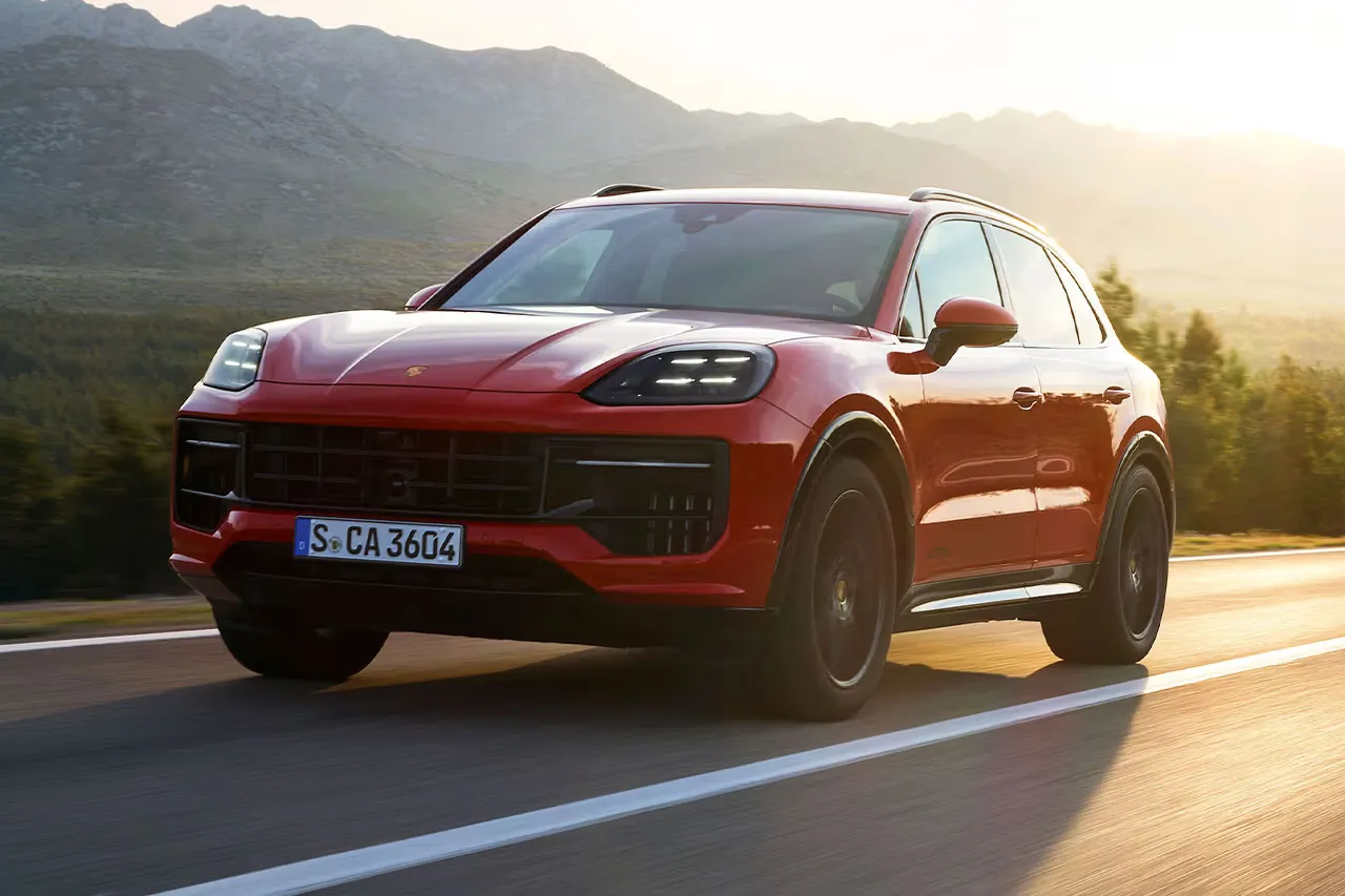 Porsche’s Latest Cayenne GTS Models Pack a 4L Twin-Turbo V8