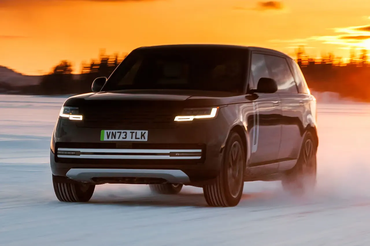 Range Rover’s First Electric Prototype Braves the Arctic Circle