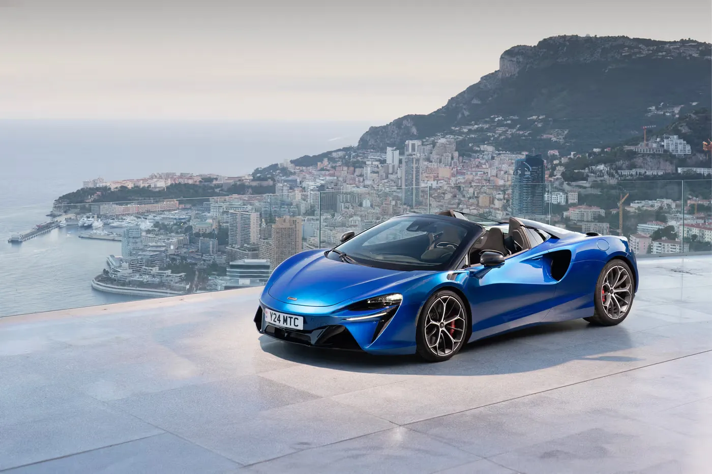 The McLaren Artura Spider Is a No-Brainer, Even for Coupé Lovers