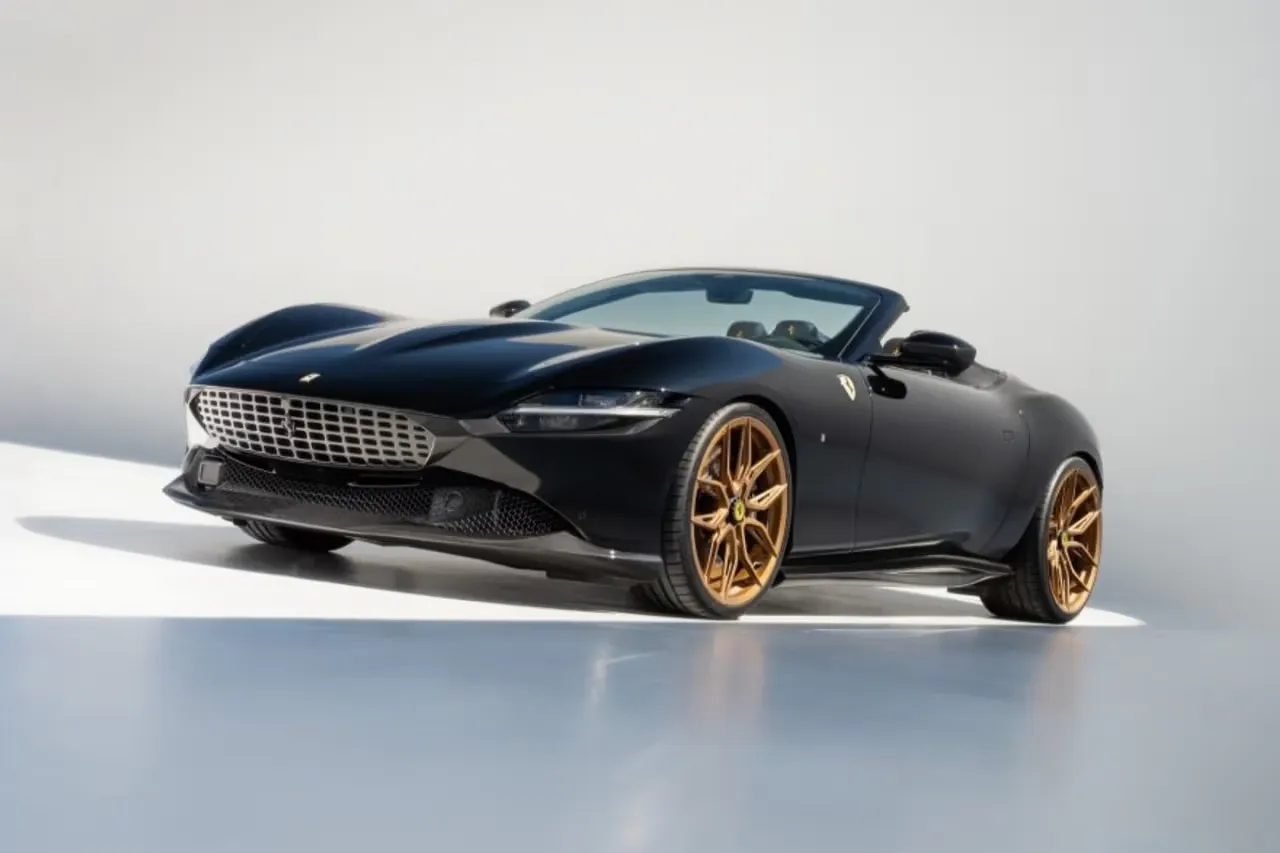 NOVITEC Reveals Its 704 HP Ferrari Roma Spider
