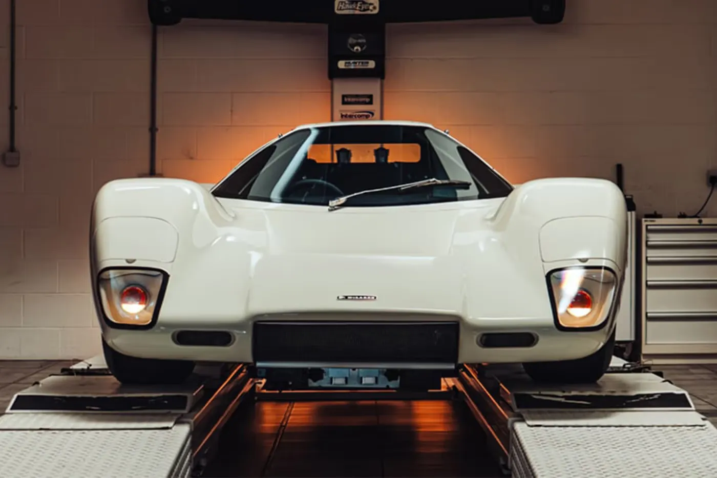 McLaren Special Operations Reconstructs the Legendary One-Off M6GT for Goodwood 2026