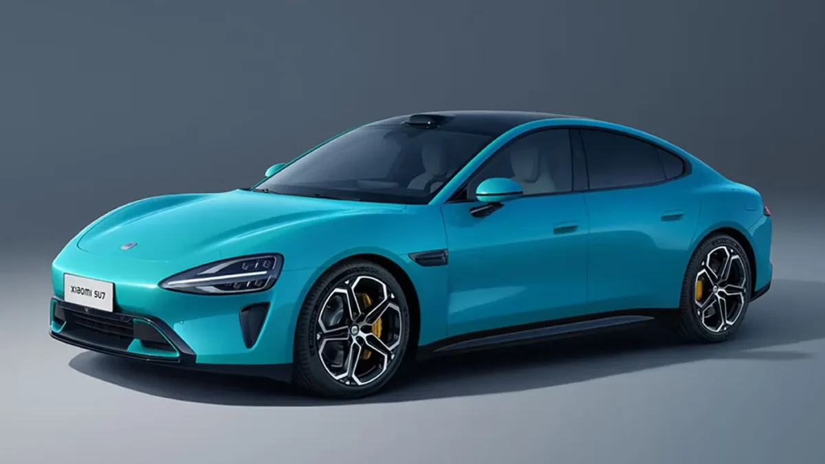 Xiaomi Unveils SU7 EV, Designed By Former BMW and Mercedes-Benz Designers
