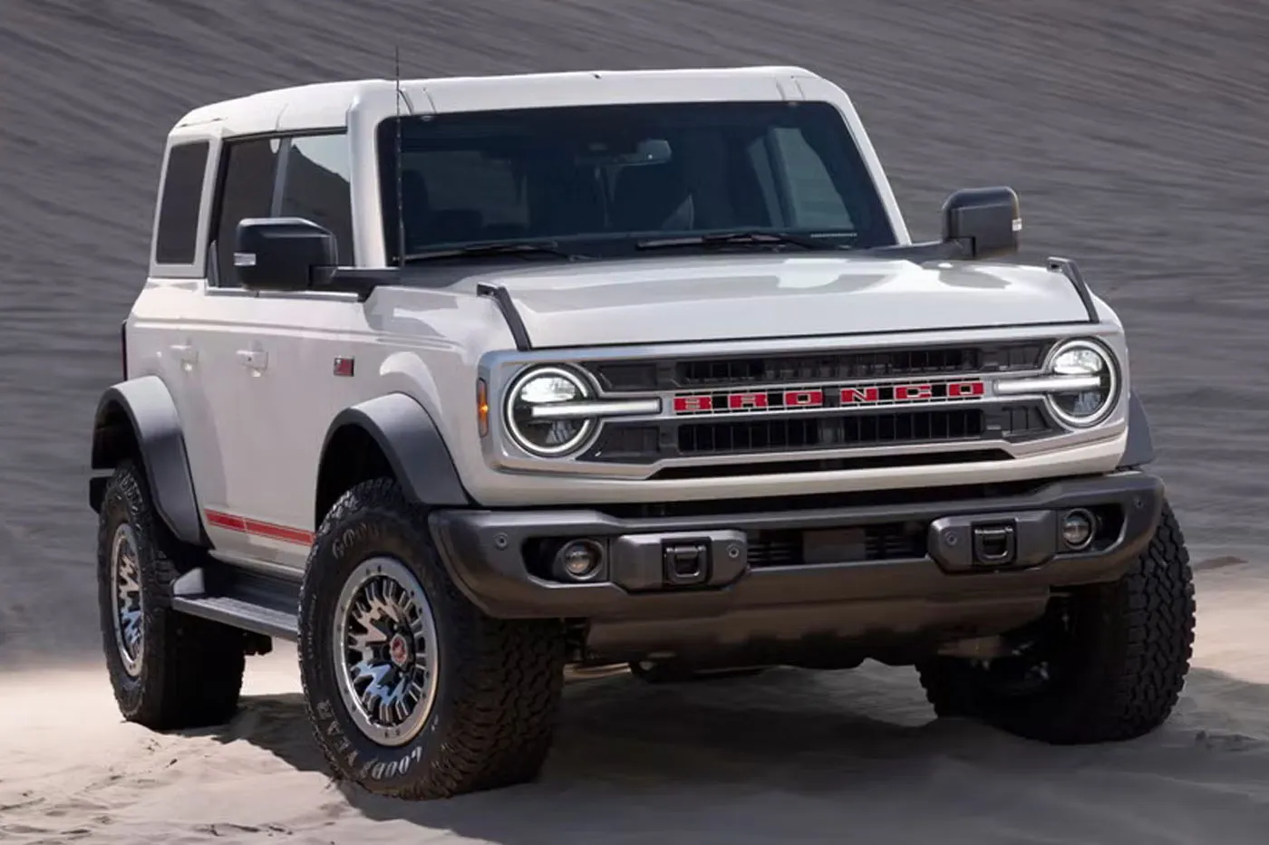 Ford Recalls Over 500,000 Broncos Due to Engine Fire Risk