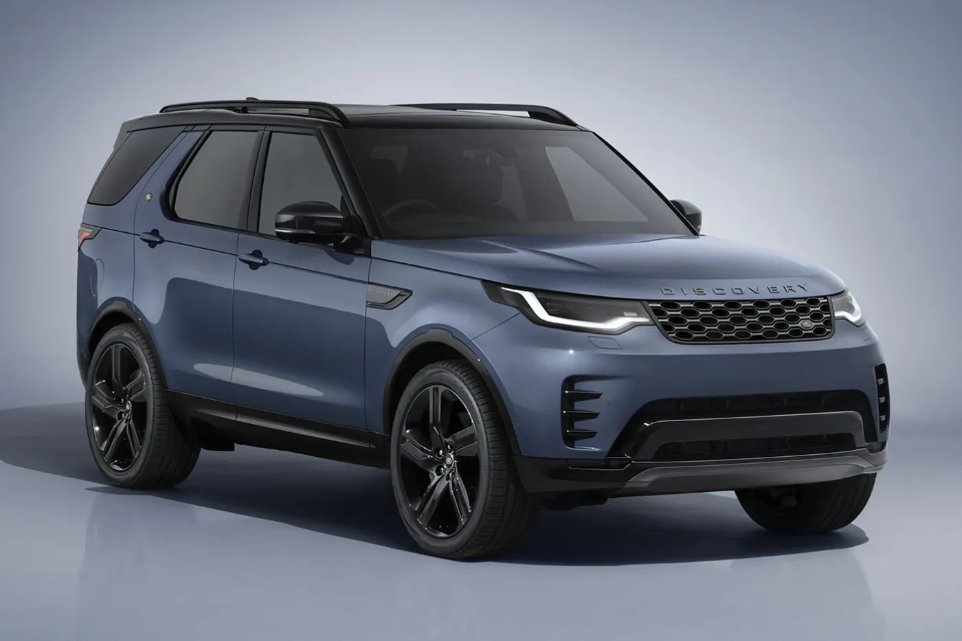 Land Rover Confirms the Discovery Sport Will End Production in December 2026 After 11 Years
