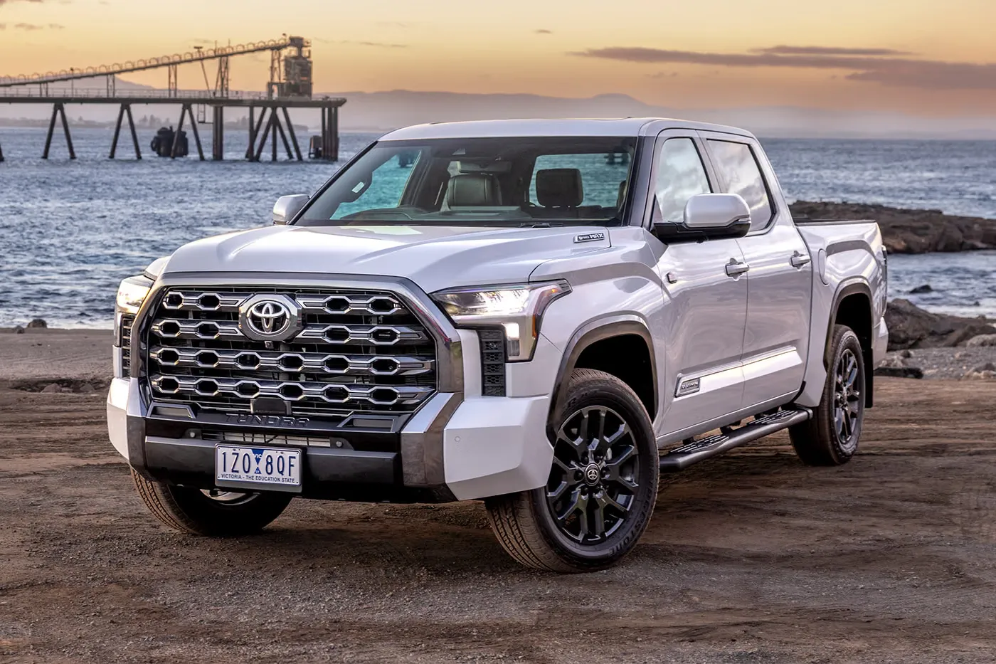 Toyota Uses Acoustic “Plastic Hammer” Diagnostic Tool To Solve Massive V6 Engine Recall