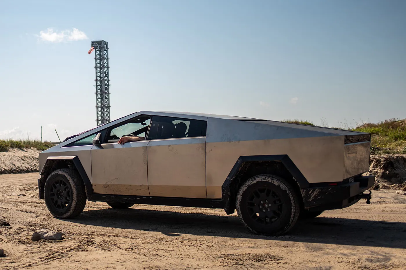 Tesla Quietly Hikes Cybertruck Prices by $5,000 USD With No Changes to Specs or Performance