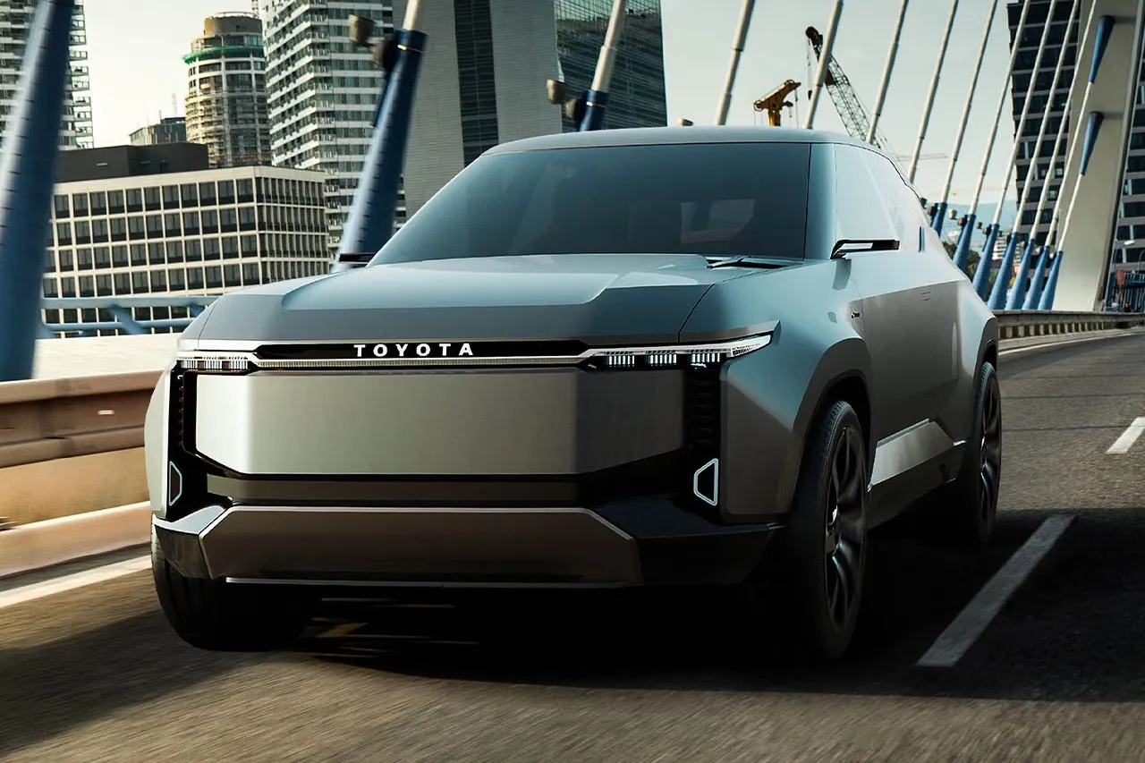 Toyota Unveils Electrified Land Cruiser Se Concept