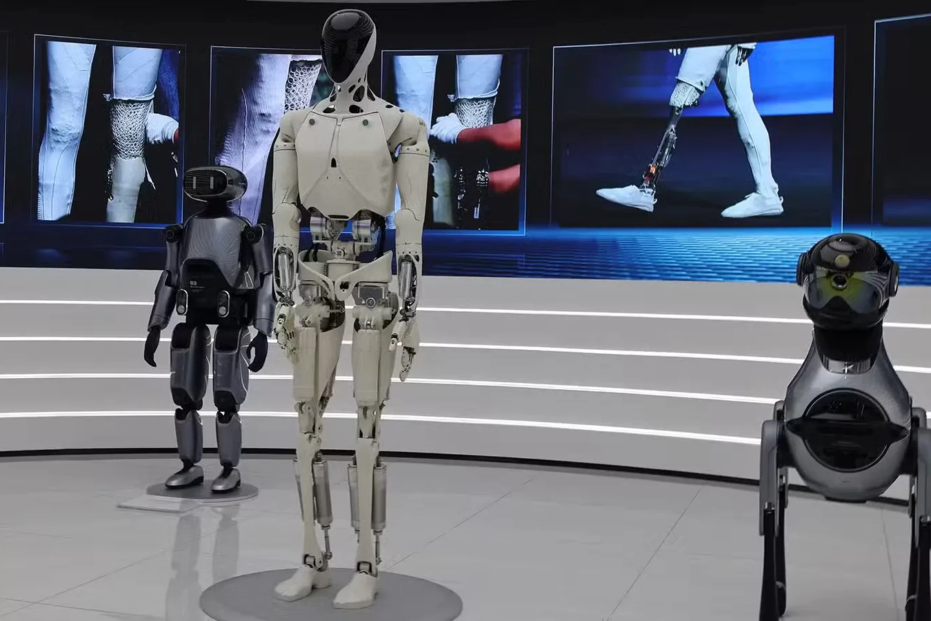 Xpeng aims to build over 1,000 robots a month ahead of 2027 global roll-out
