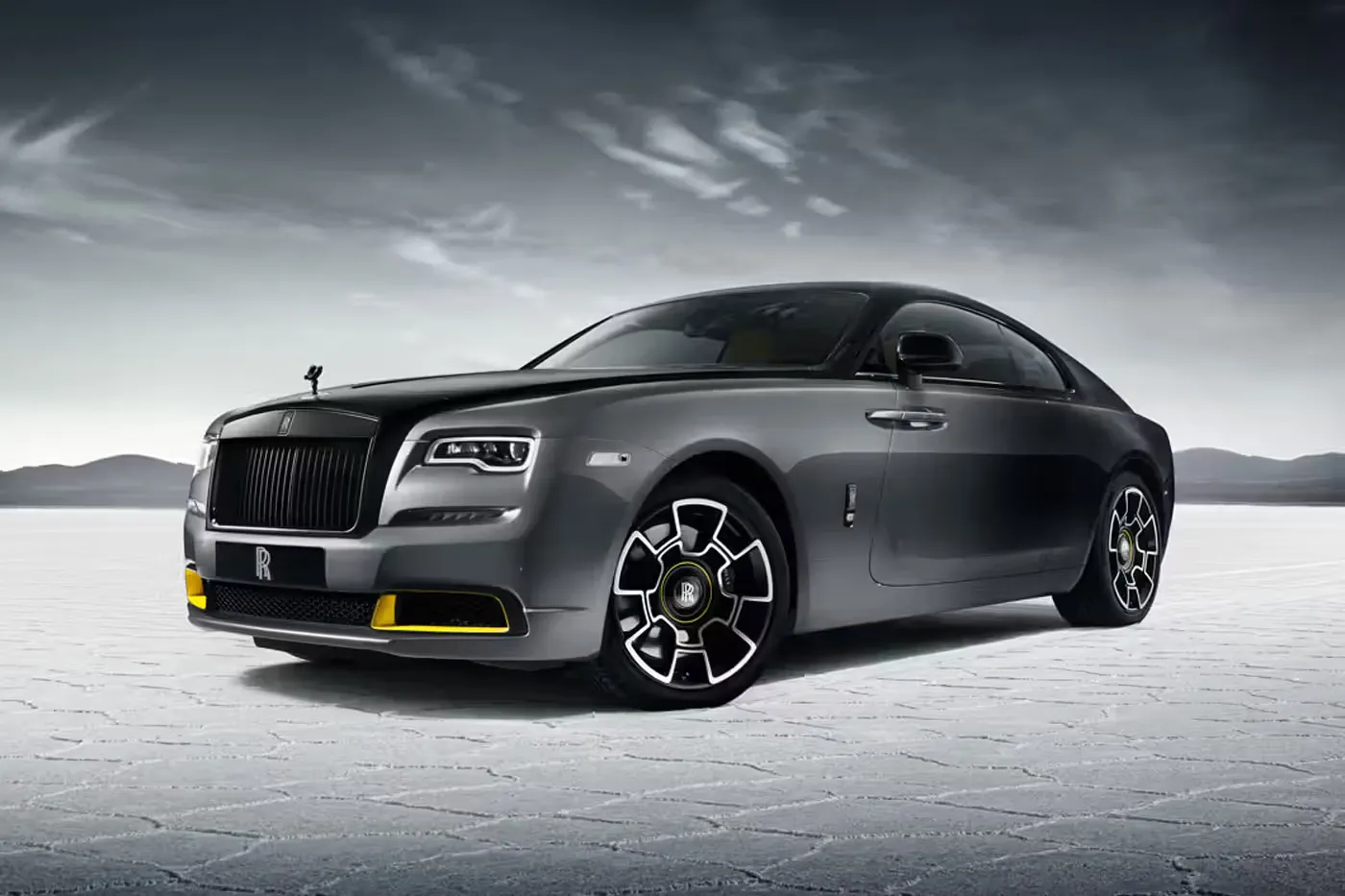 Rolls Royce Reveals Last V12 Coupe With Black Badge Wraith Black Arrow