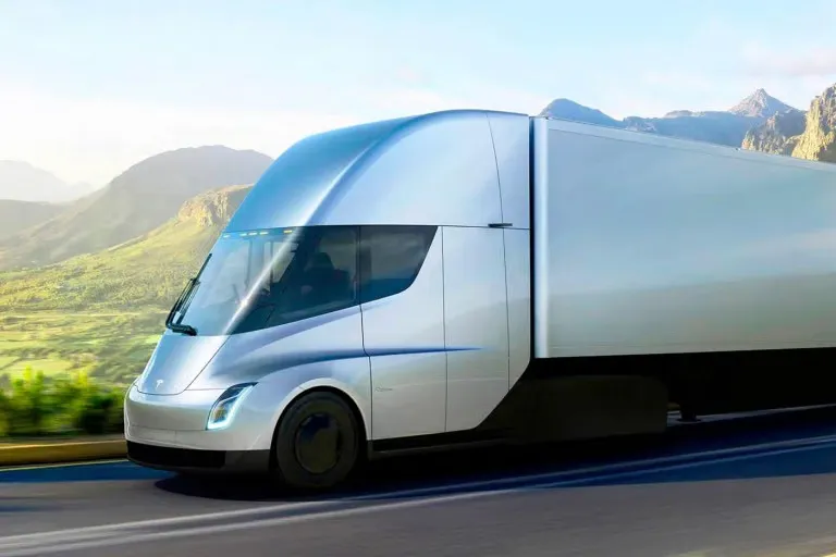 Tesla Semi Truck Spotted Broken Down on Highway