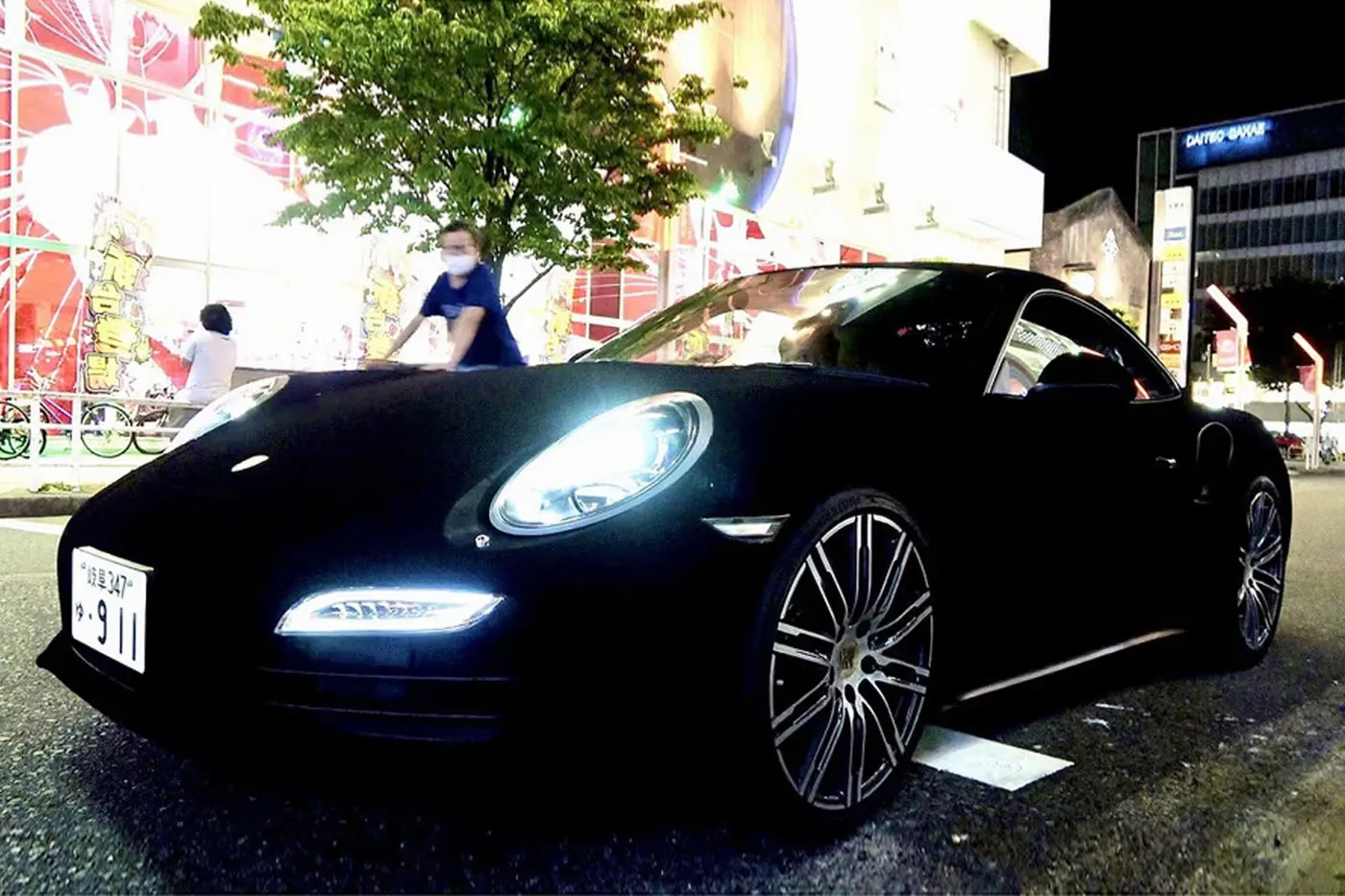 Pit One Covers a Porsche 911 in the World’s Blackest Paint