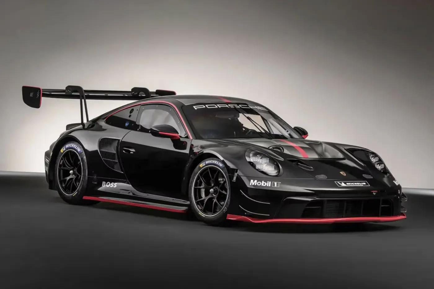 Porsche Unveils the 2023 911 GT3 R