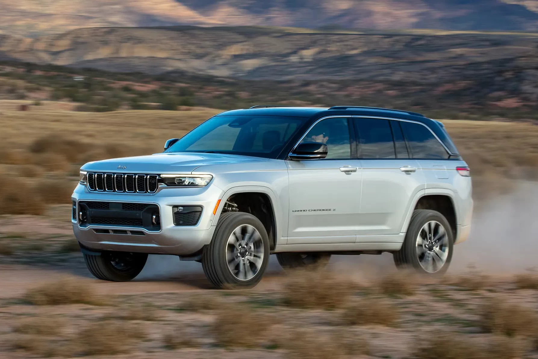 Jeep Recalls 328,381 Grand Cherokees over Detaching Coil Springs