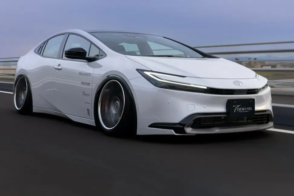 T-Demand Slams, Stances, and Styles the 2023 Toyota Prius
