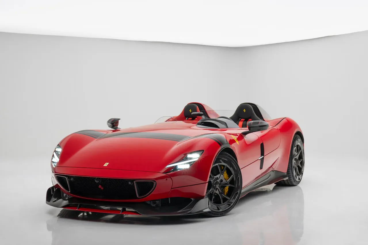 Mansory’s Ferrari Monza SP1/SP2 Puts Luxury, Asymmetry and Power First