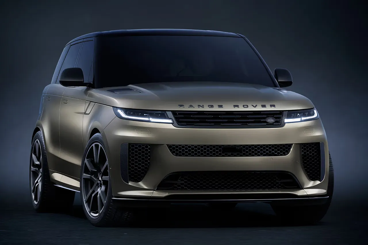 The Already-Sold Out 626 BHP Range Rover Sport SV “Edition One” Has Arrived